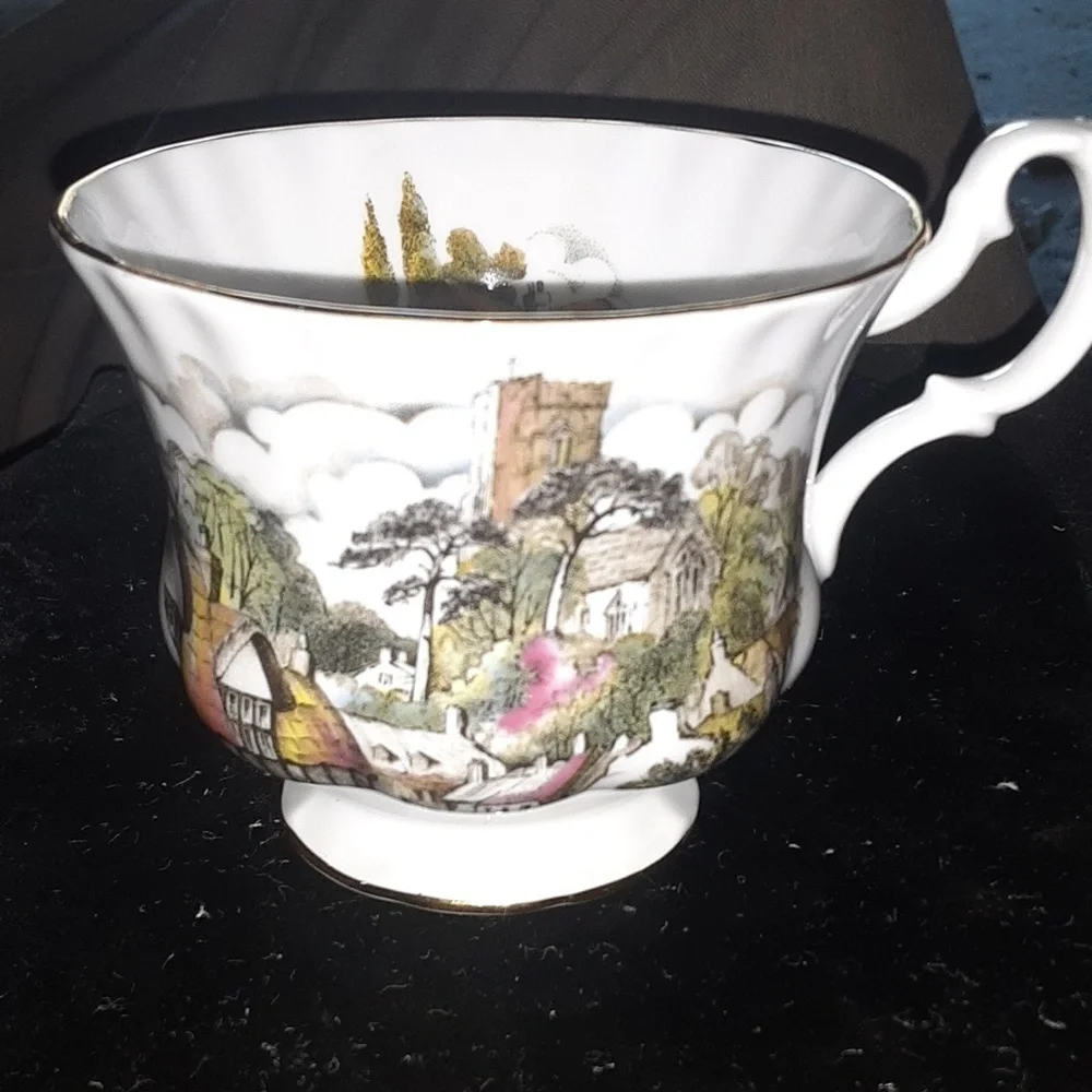 Scenic Teacup and Saucer Set